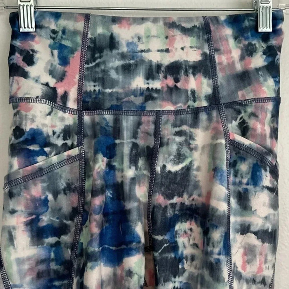 Freely 7/8 Leggings - Picture 14 of 15